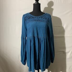 Womens Kori crochet top size L Large blue ruffled tiered
